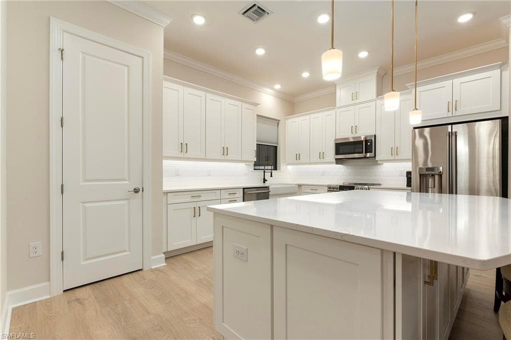 15328 Lucerna ST 202 photo 12 of 32