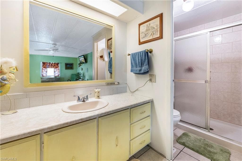 280 Grassy Key LN photo 13 of 21