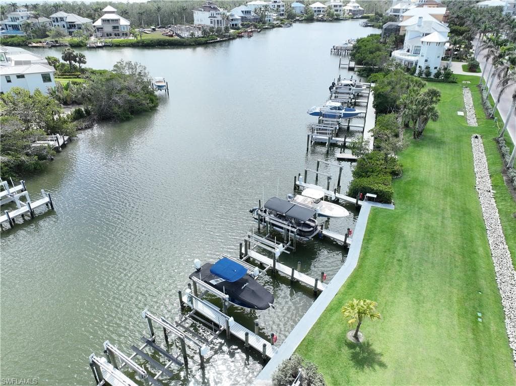 108 Bonaire LN photo 12 of 17