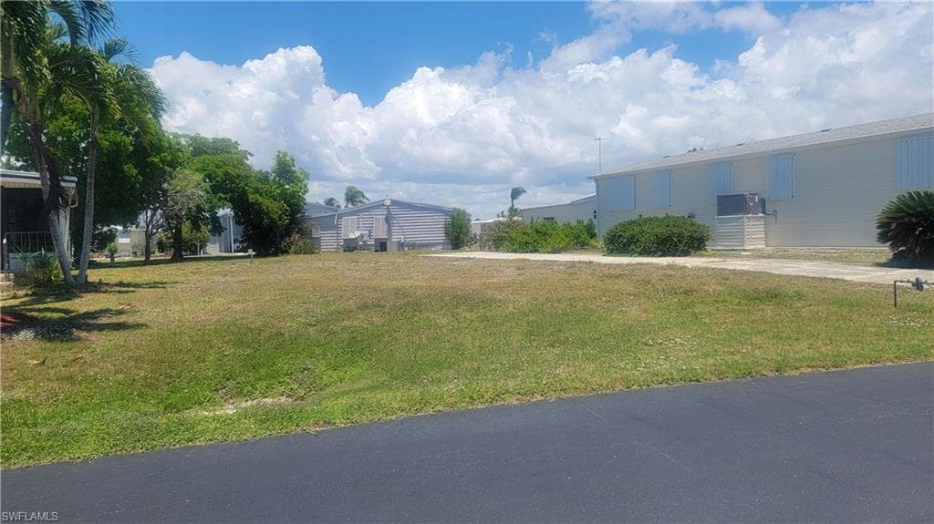 4700 Fiji LN photo 1 of 3