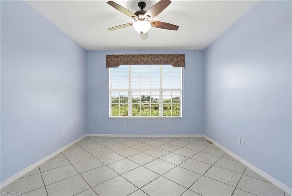 11751 Pasetto LN 407 photo 17 of 44