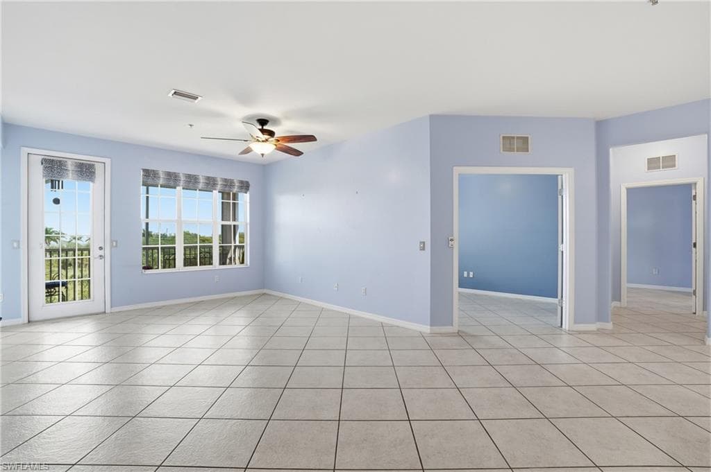 11751 Pasetto LN 407 photo 9 of 44