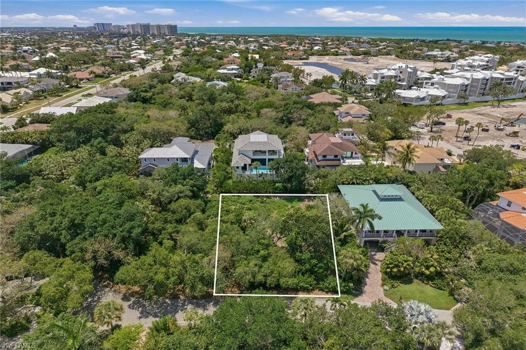 375 Gumbo Limbo LN photo 12 of 50