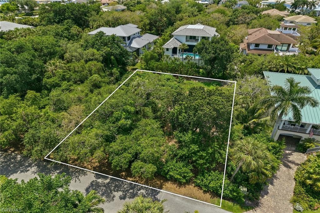 375 Gumbo Limbo LN photo 10 of 50