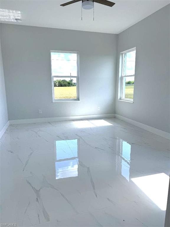 127 Carousel AVE photo 5 of 20