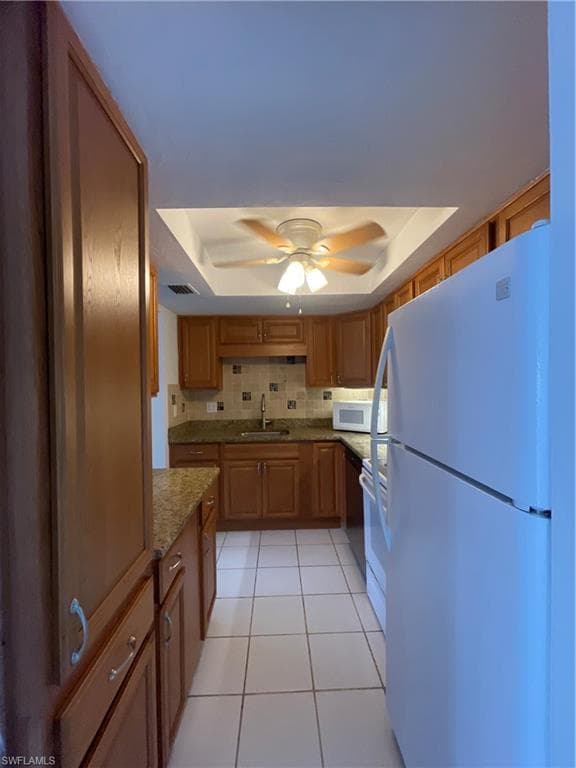 3704 Broadway 318 photo 6 of 41
