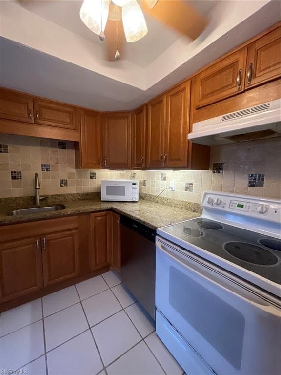 3704 Broadway 318 photo 11 of 41
