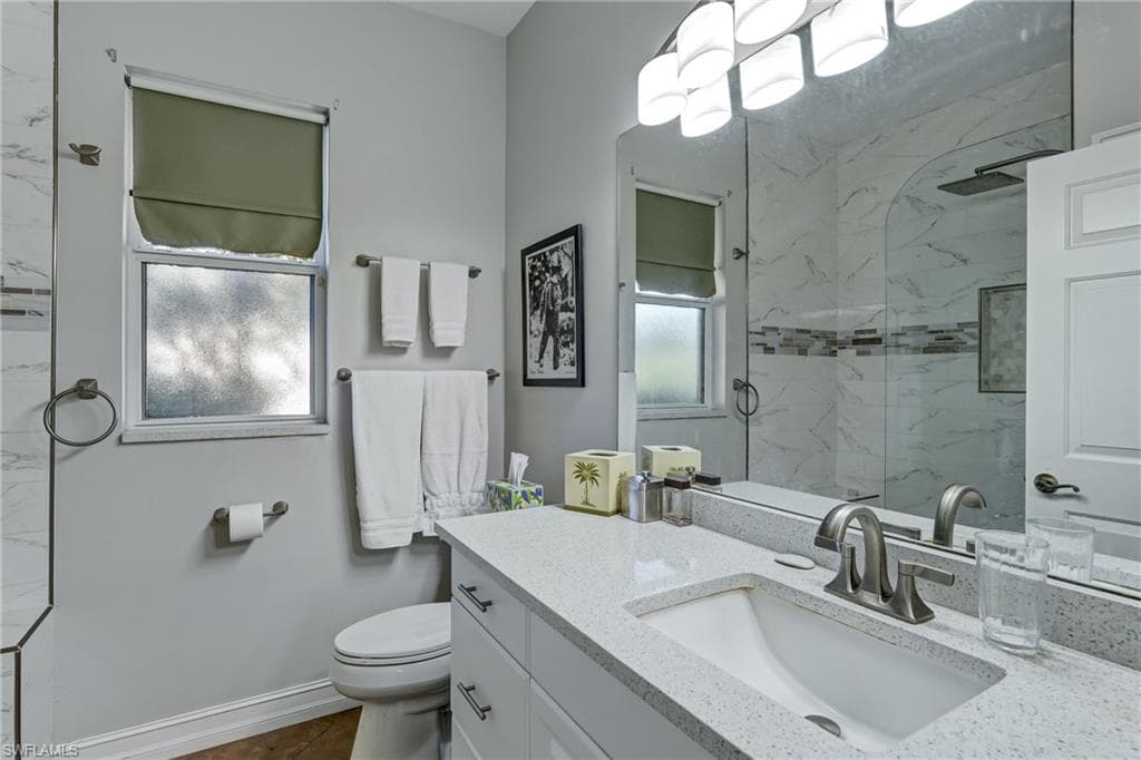 18421 Royal Hammock BLVD photo 31 of 50