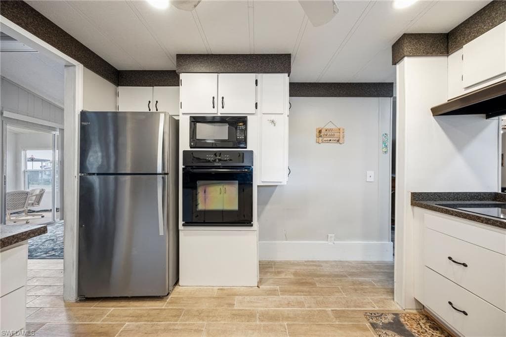 14704 Patrick Henry RD photo 18 of 50