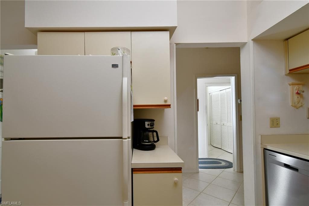 16470 Kelly Cove DR 2859 photo 10 of 48