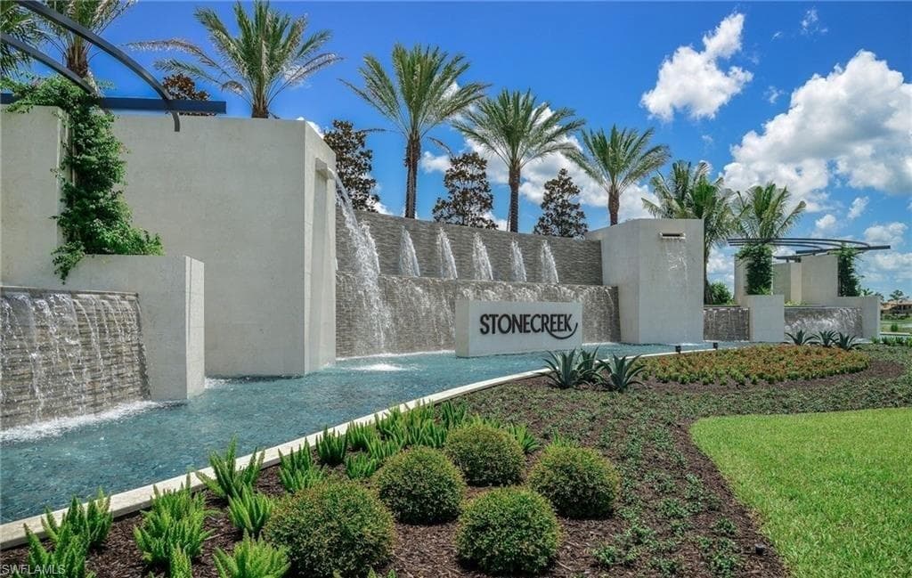 Stonecreek Entrance