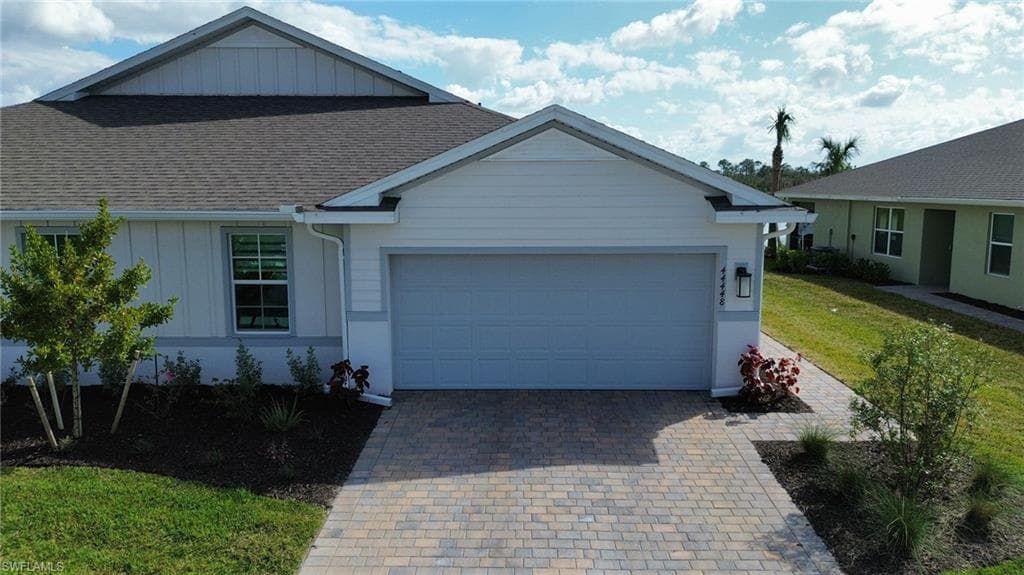 44448 Palm Frond DR photo 1 of 24