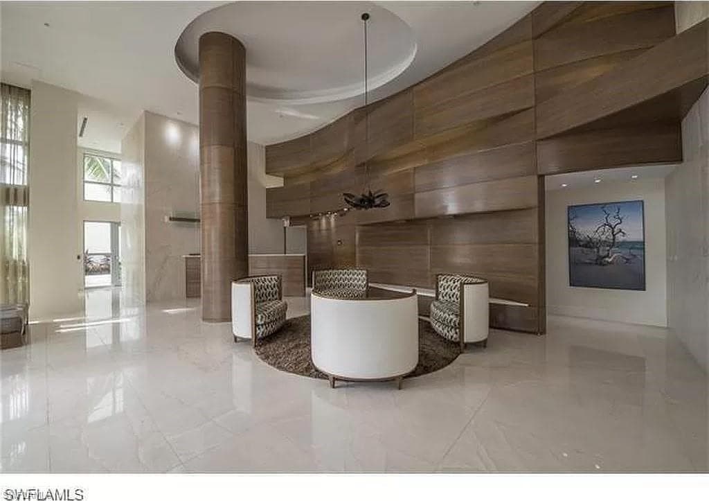 3000 Oasis Grand BLVD 2905 photo 27 of 40