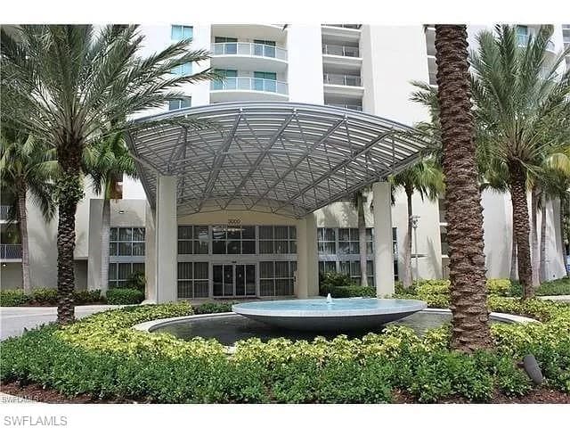 3000 Oasis Grand BLVD 2905 photo 26 of 40
