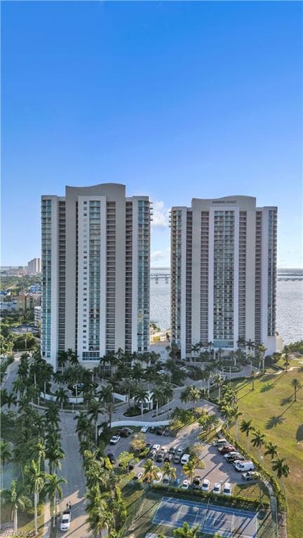 3000 Oasis Grand BLVD 2905 photo 29 of 40