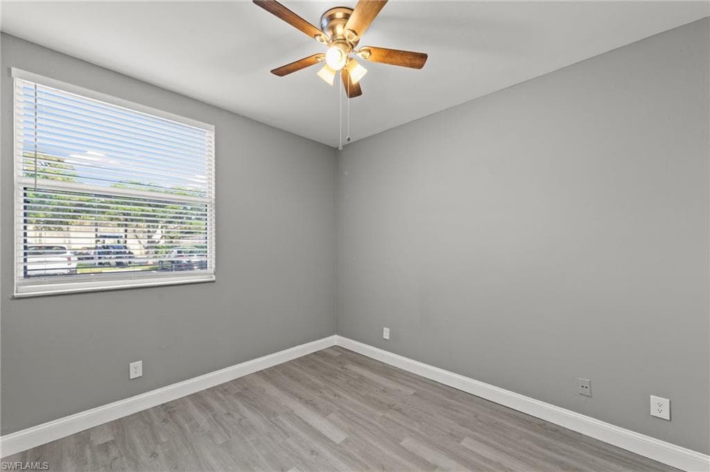 4109 Bellasol CIR 1114 photo 13 of 41