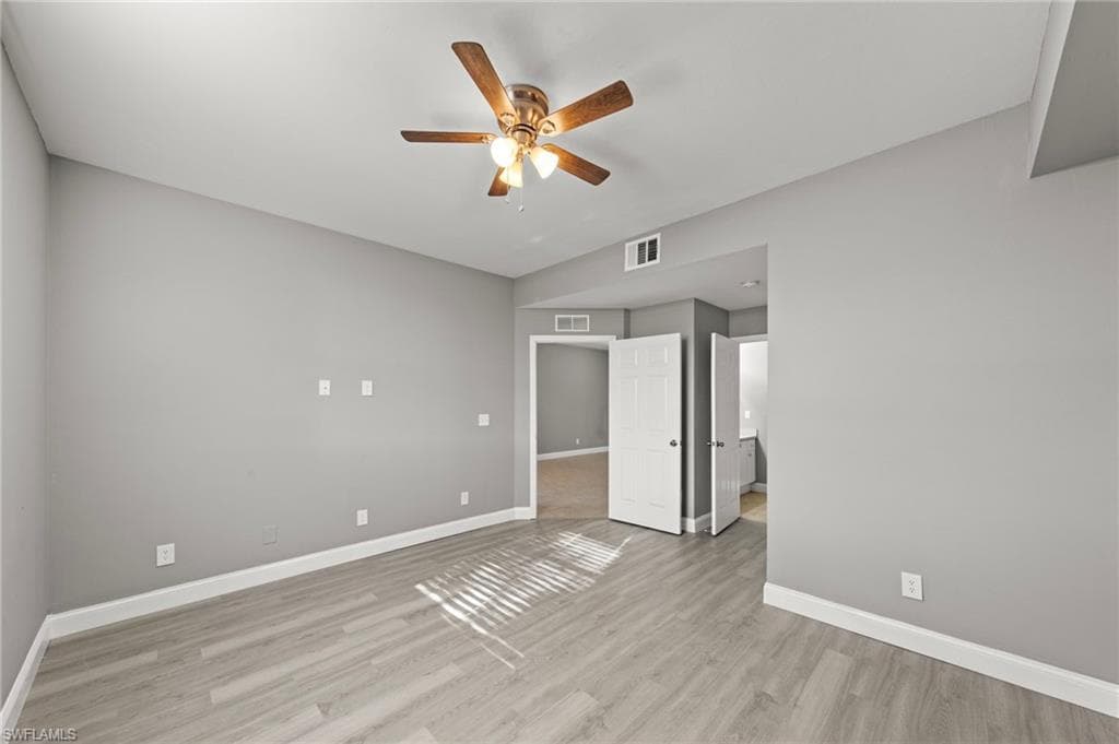 4109 Bellasol CIR 1114 photo 26 of 41