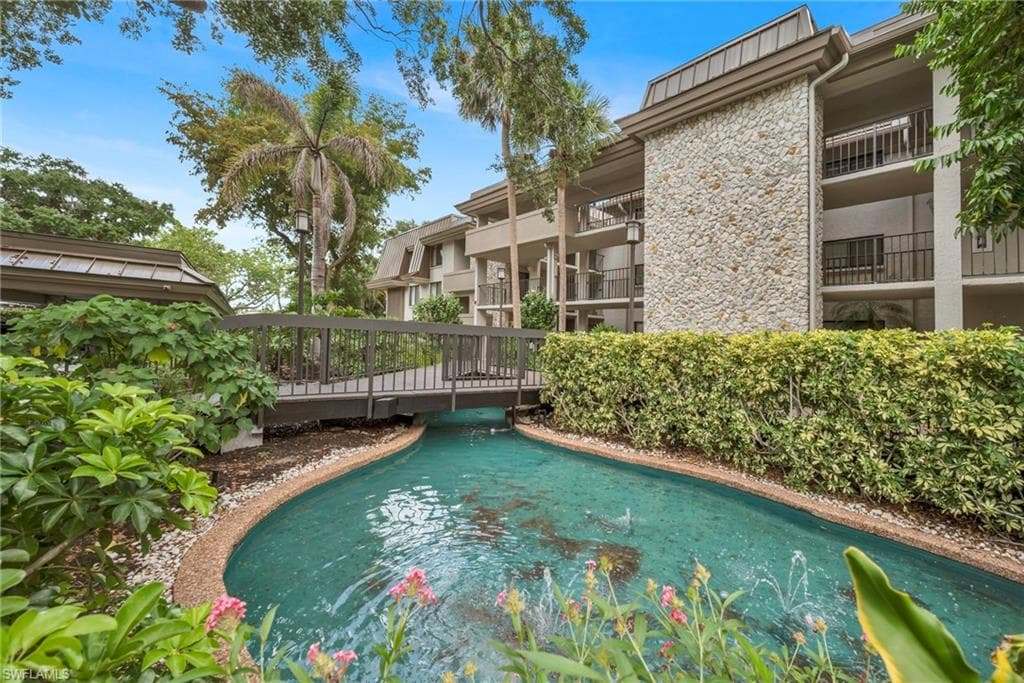 5954 Pelican Bay BLVD 235 photo 1 of 18