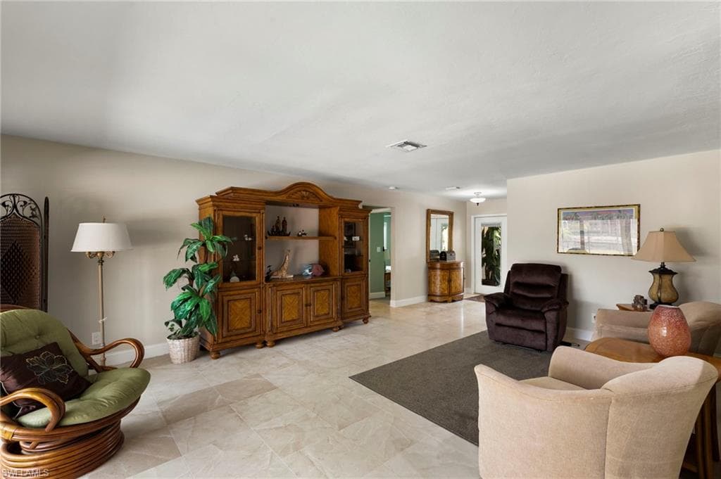 27565 Imperial Shores BLVD photo 7 of 49