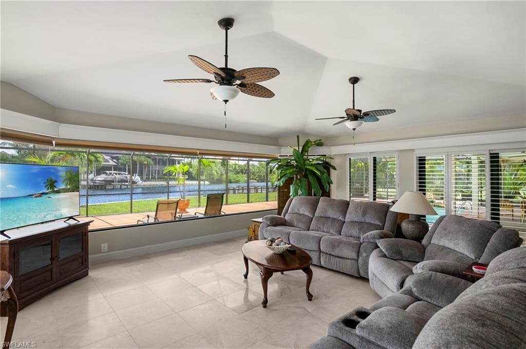 27565 Imperial Shores BLVD photo 14 of 49