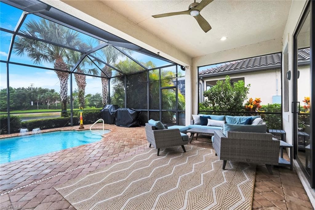 Gorgeous Outdoor Living Space