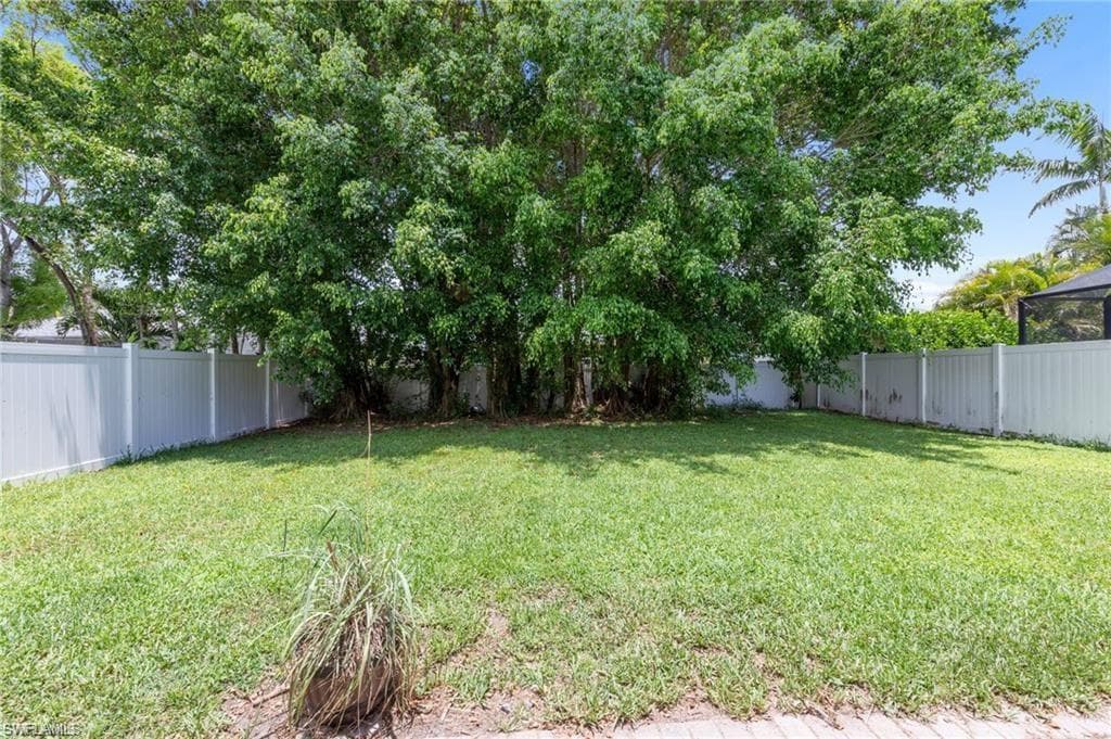 8364 Laurel Lakes BLVD photo 42 of 44