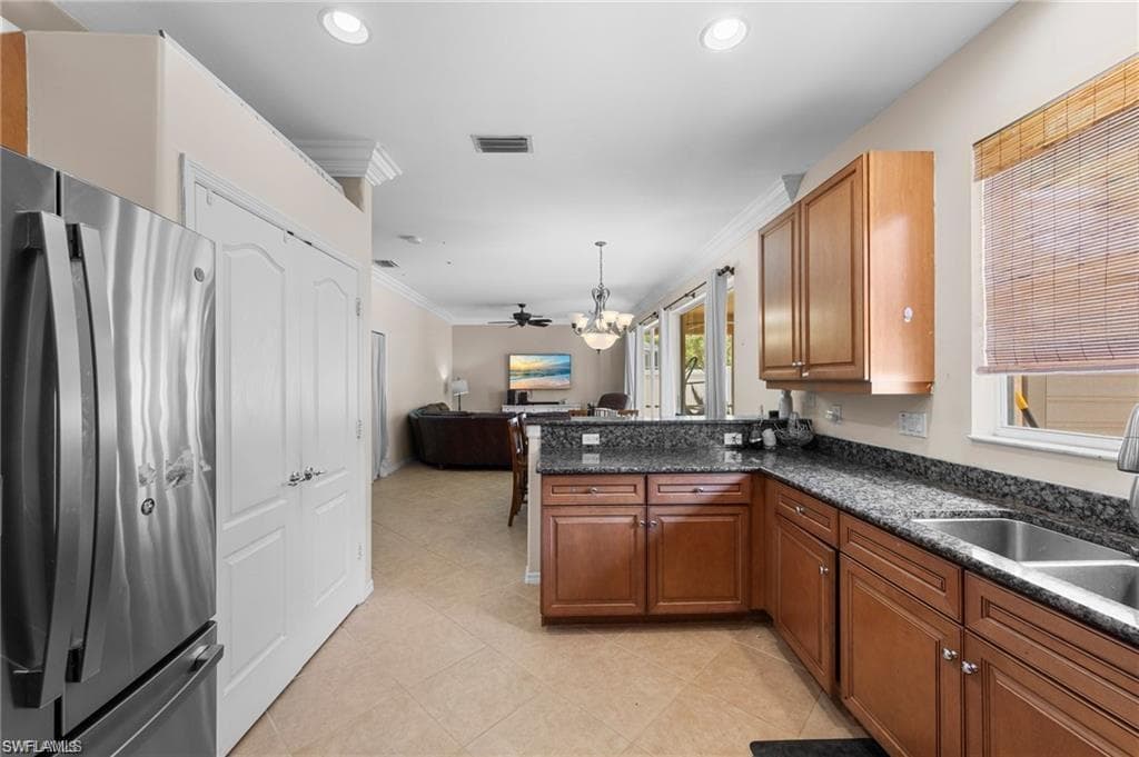 8364 Laurel Lakes BLVD photo 15 of 44