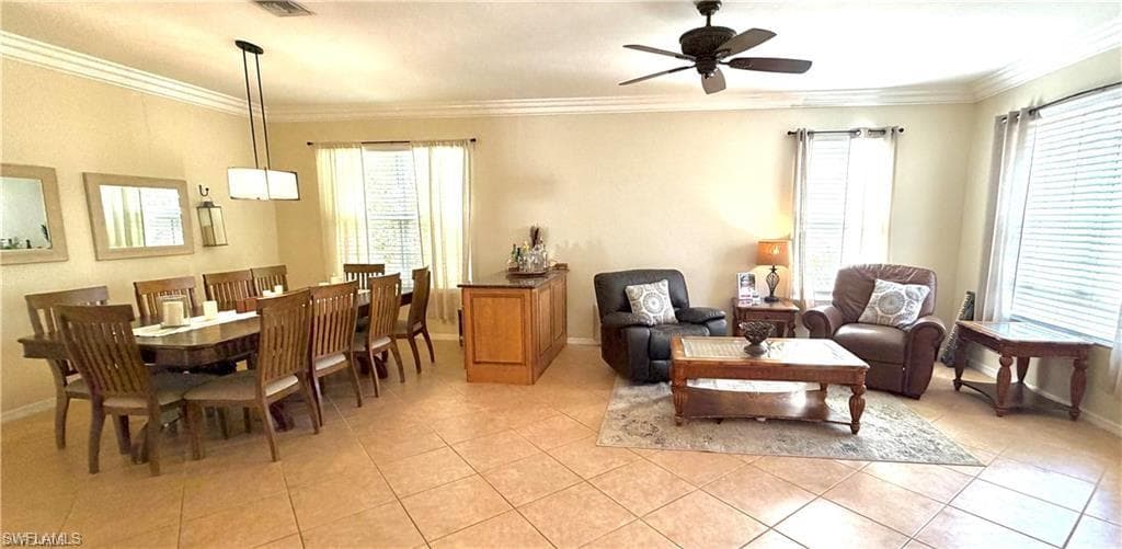 8364 Laurel Lakes BLVD photo 8 of 44