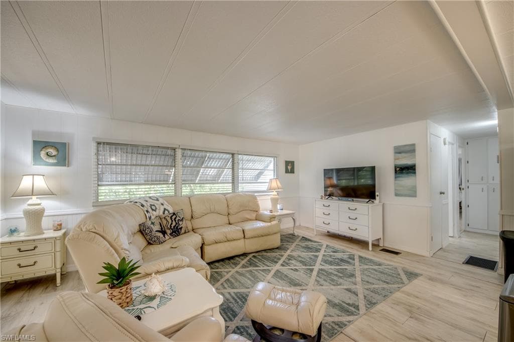 5510 Back Bay BEND photo 12 of 36