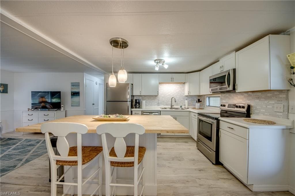 5510 Back Bay BEND photo 4 of 36