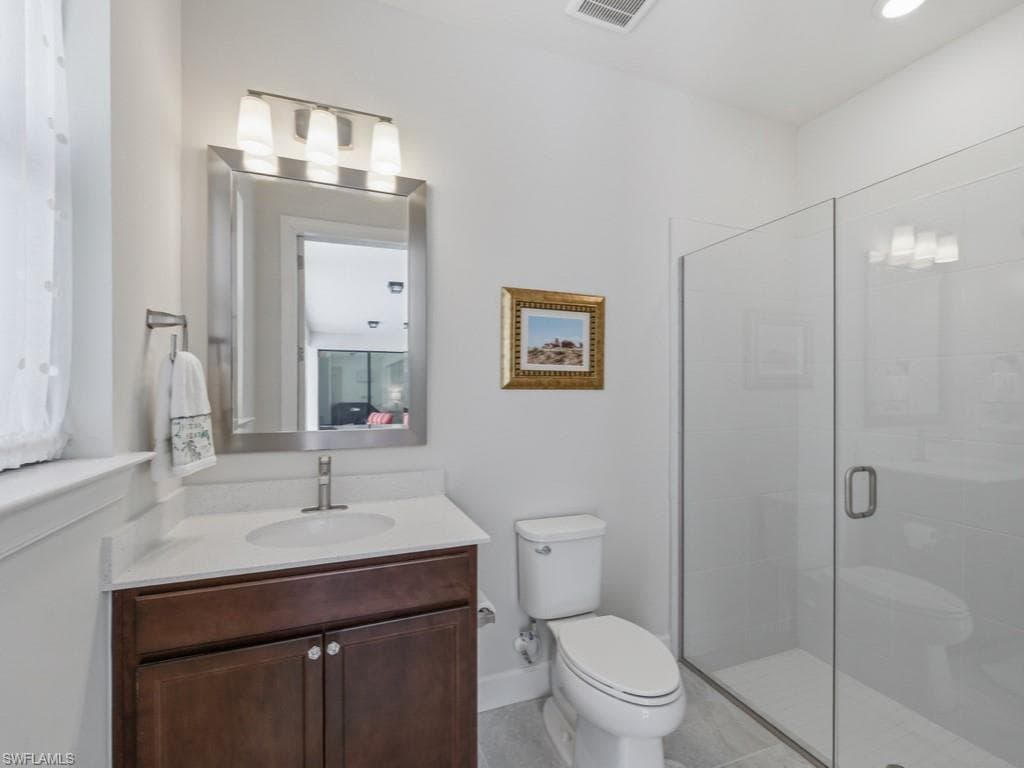4010 Hampton CIR photo 29 of 45
