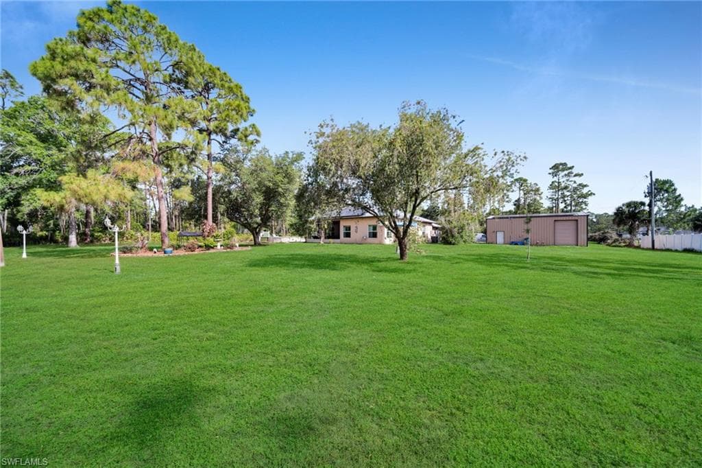 3241 Tropicaire BLVD photo 47 of 50