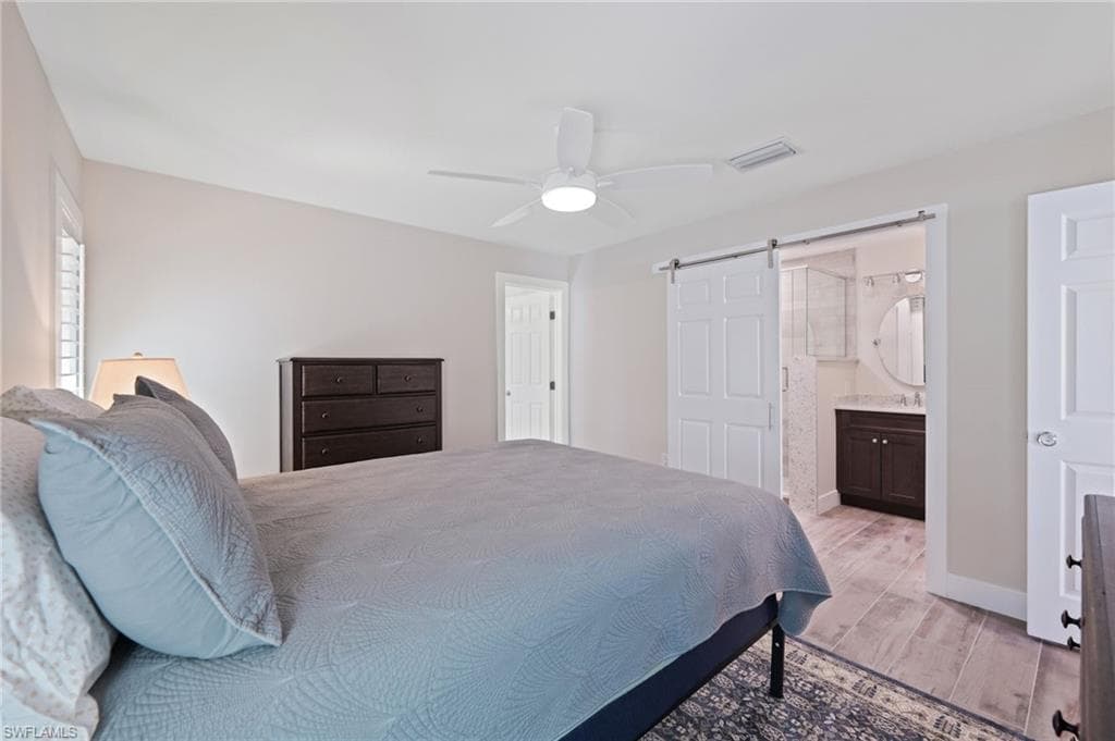 210 Hibiscus DR photo 23 of 31