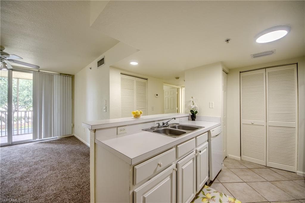 4149 Residence DR 809 photo 18 of 42
