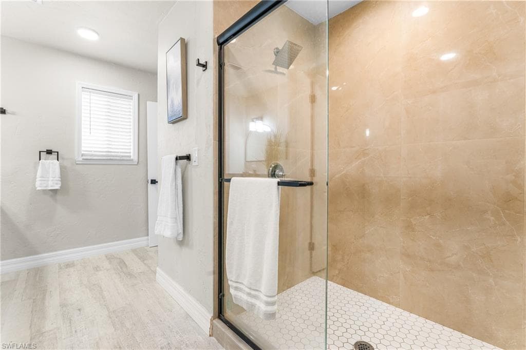 17221 Shelby LN photo 18 of 50