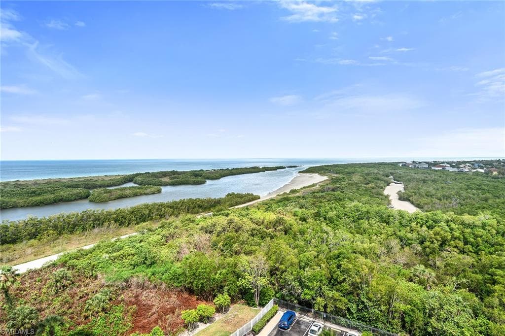 440 Seaview CT 1201 photo 32 of 47