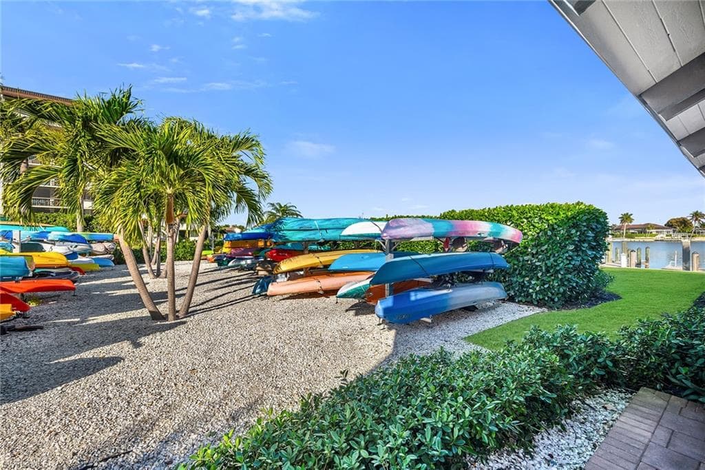 440 Seaview CT 1201 photo 41 of 47