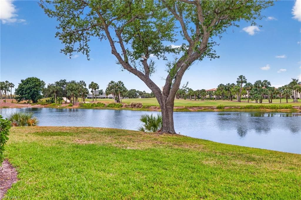 12181 Kelly Sands WAY 1539 photo 26 of 40