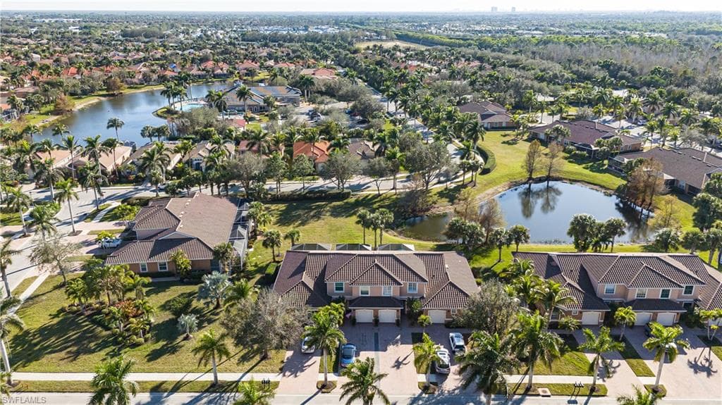 Easy walk to clubhouse and community pool
