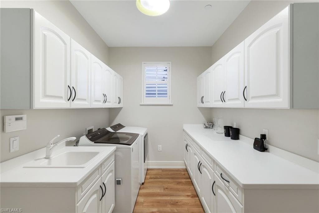 588 Avellino Isles CIR 20101 photo 26 of 49