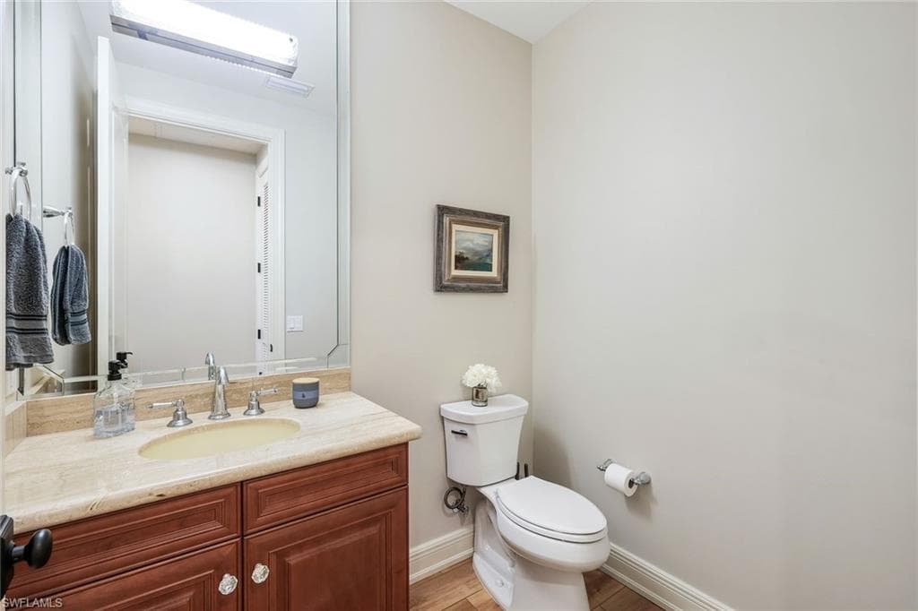 588 Avellino Isles CIR 20101 photo 24 of 49
