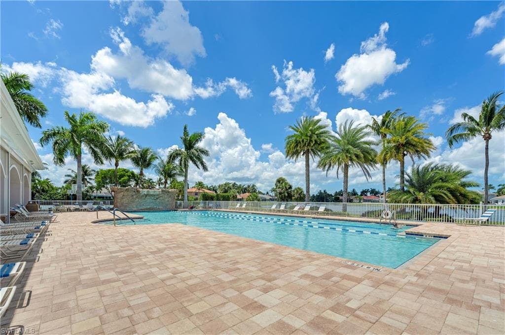 7863 Lake Sawgrass LOOP 5512 photo 40 of 50