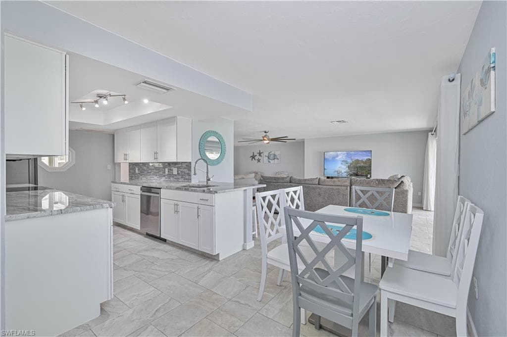 13511 Island RD photo 22 of 50