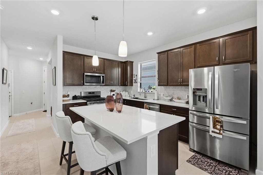 24882 Marina Del Ray DR photo 12 of 40