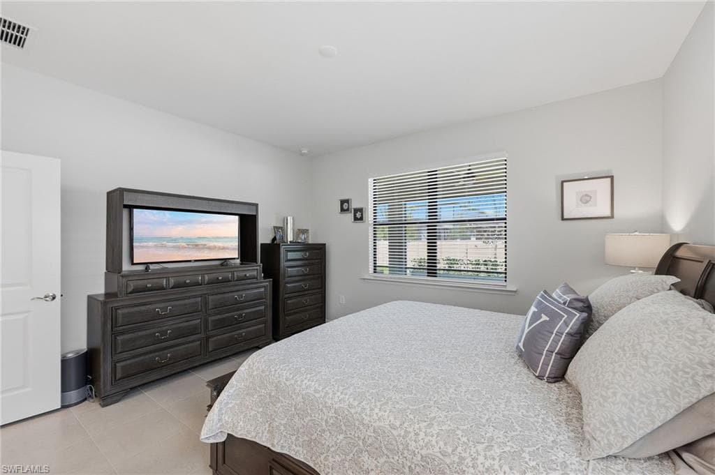 24882 Marina Del Ray DR photo 26 of 40