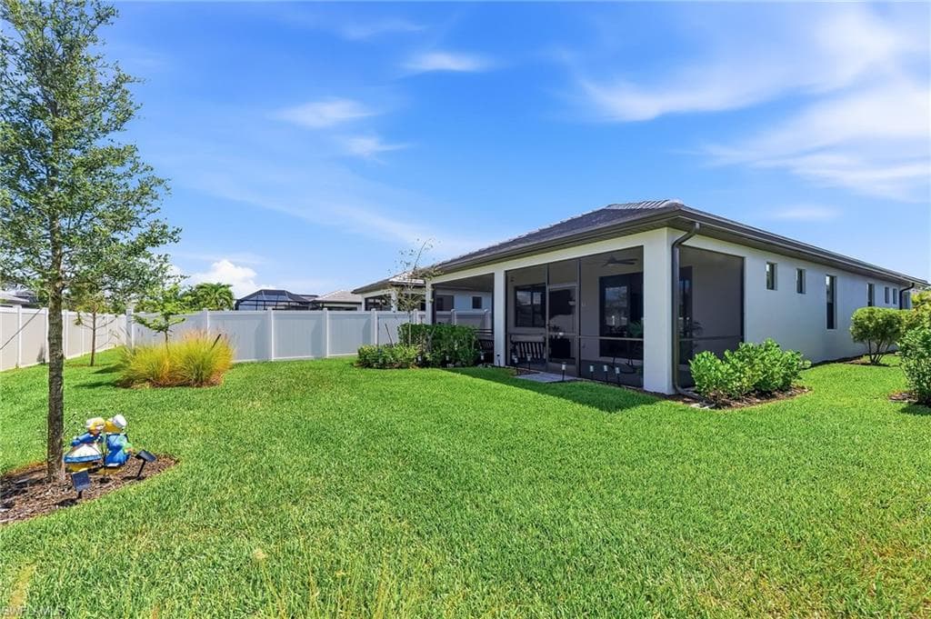 24882 Marina Del Ray DR photo 35 of 40