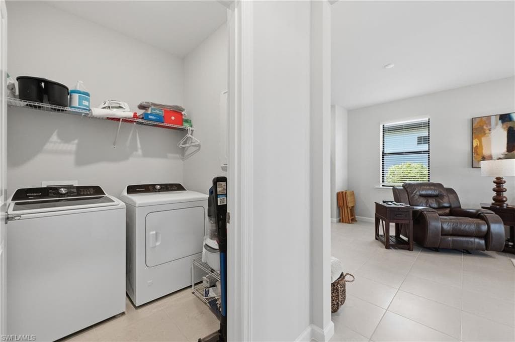 24882 Marina Del Ray DR photo 31 of 40