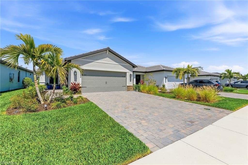 24882 Marina Del Ray DR photo 4 of 40