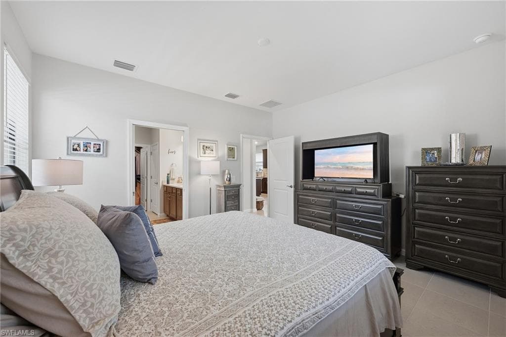 24882 Marina Del Ray DR photo 25 of 40