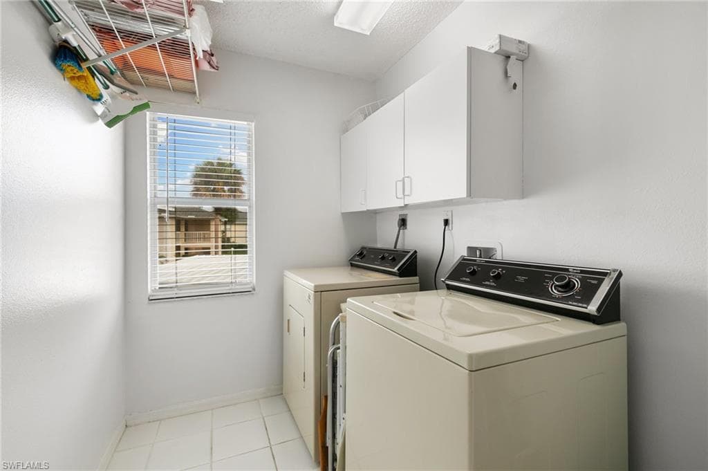 685 Squire CIR 204 photo 19 of 32